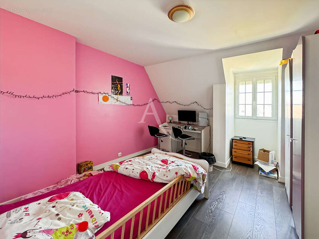 Maison à CHAUMONT-EN-VEXIN