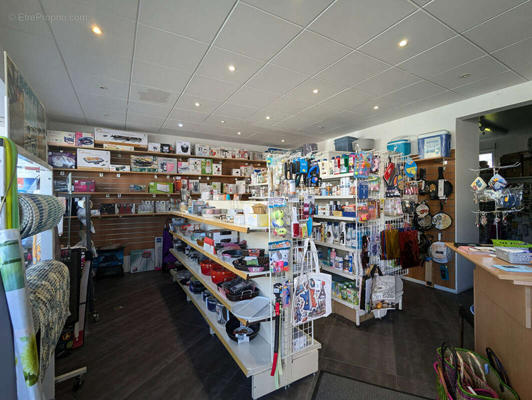 Commerce à VAIRES-SUR-MARNE