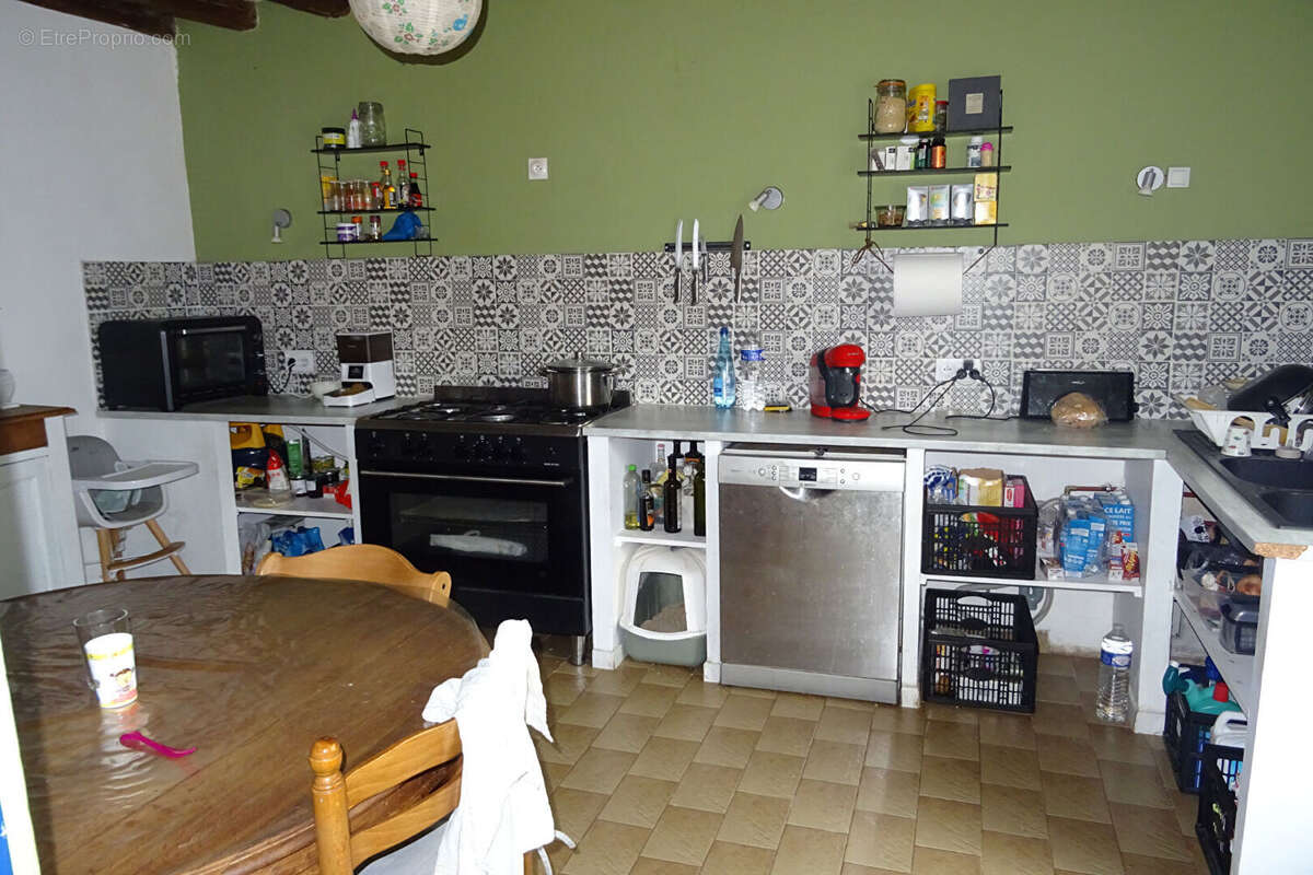 Maison à LA BAZOCHE-GOUET