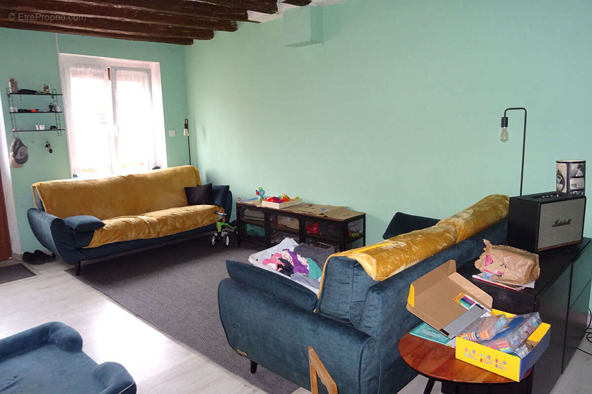 Maison à LA BAZOCHE-GOUET