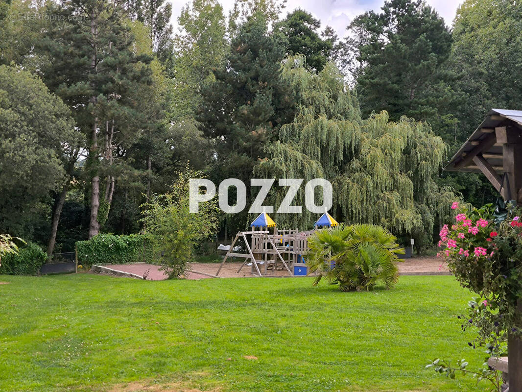 Maison à LE BENY-BOCAGE