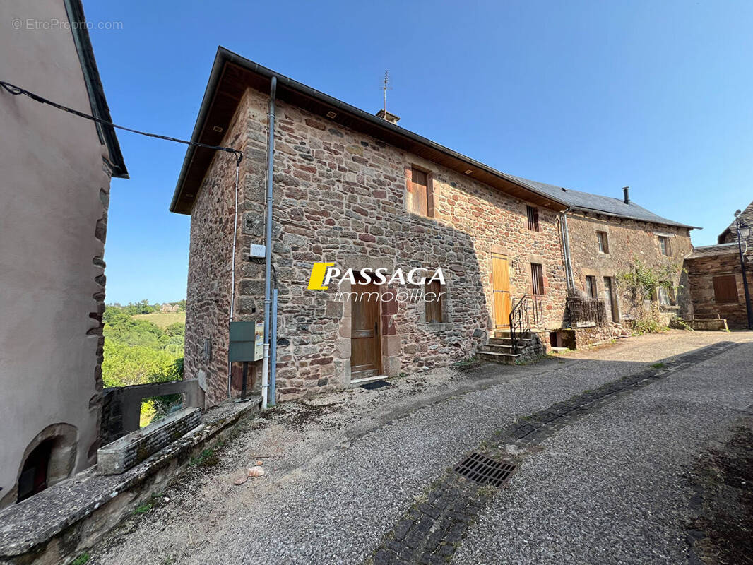 Appartement à LASSOUTS