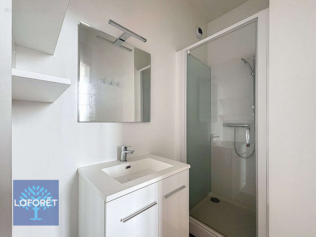 Appartement à FOUGERES