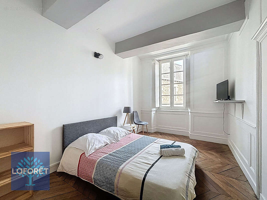 Appartement à FOUGERES