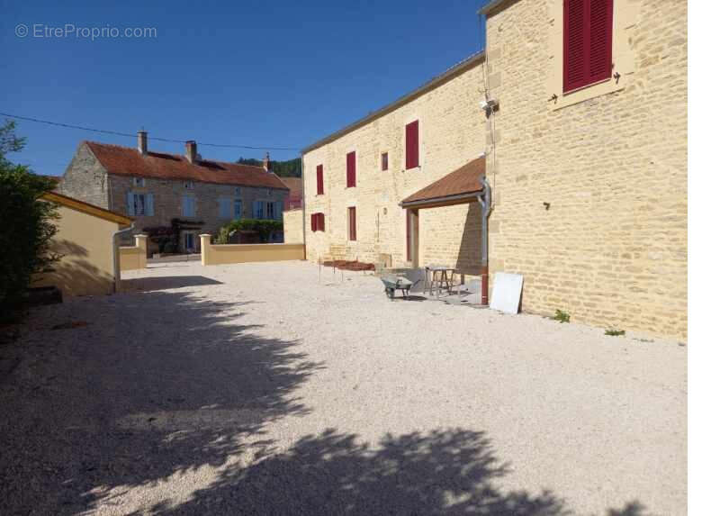 Appartement à SAINT-REMY