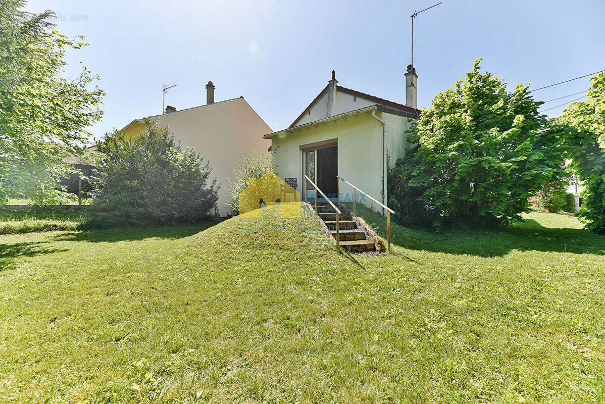 Maison à MORSANG-SUR-ORGE