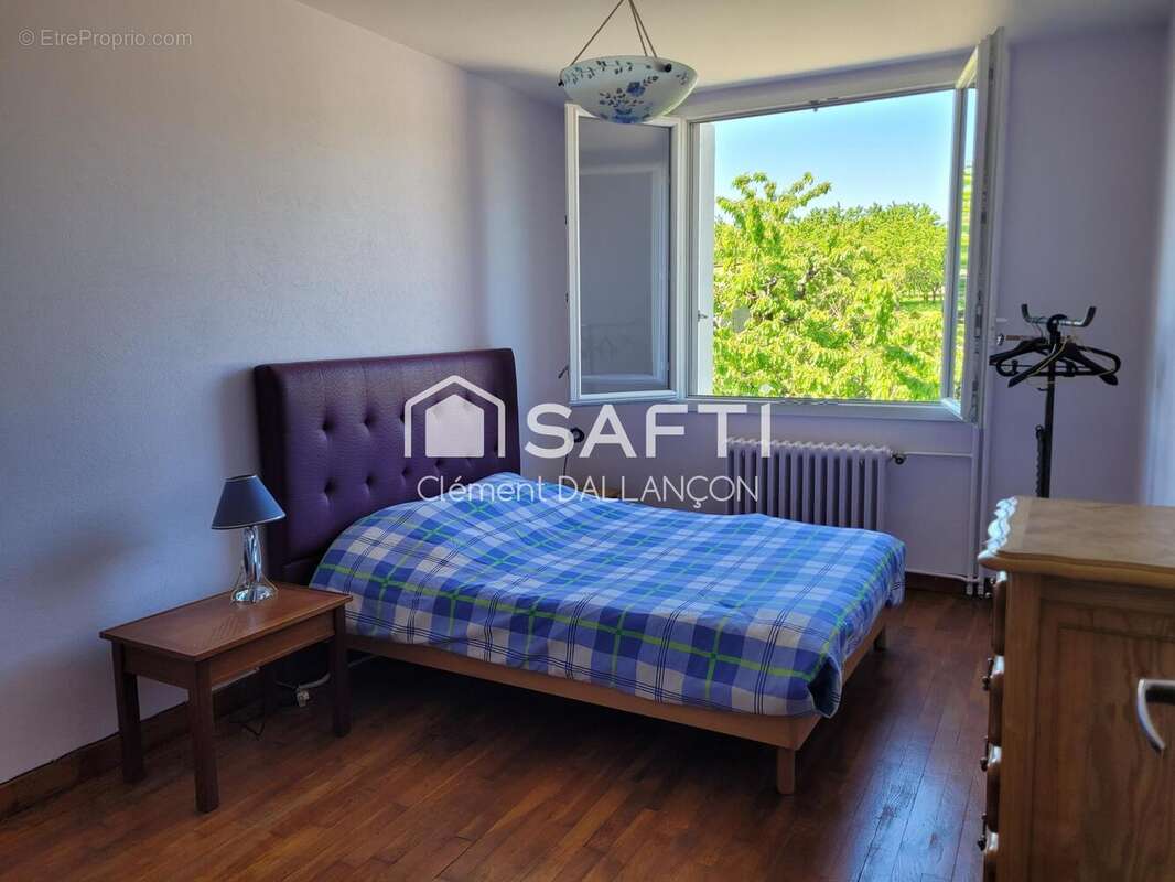 Photo 8 - Maison à ERNEE