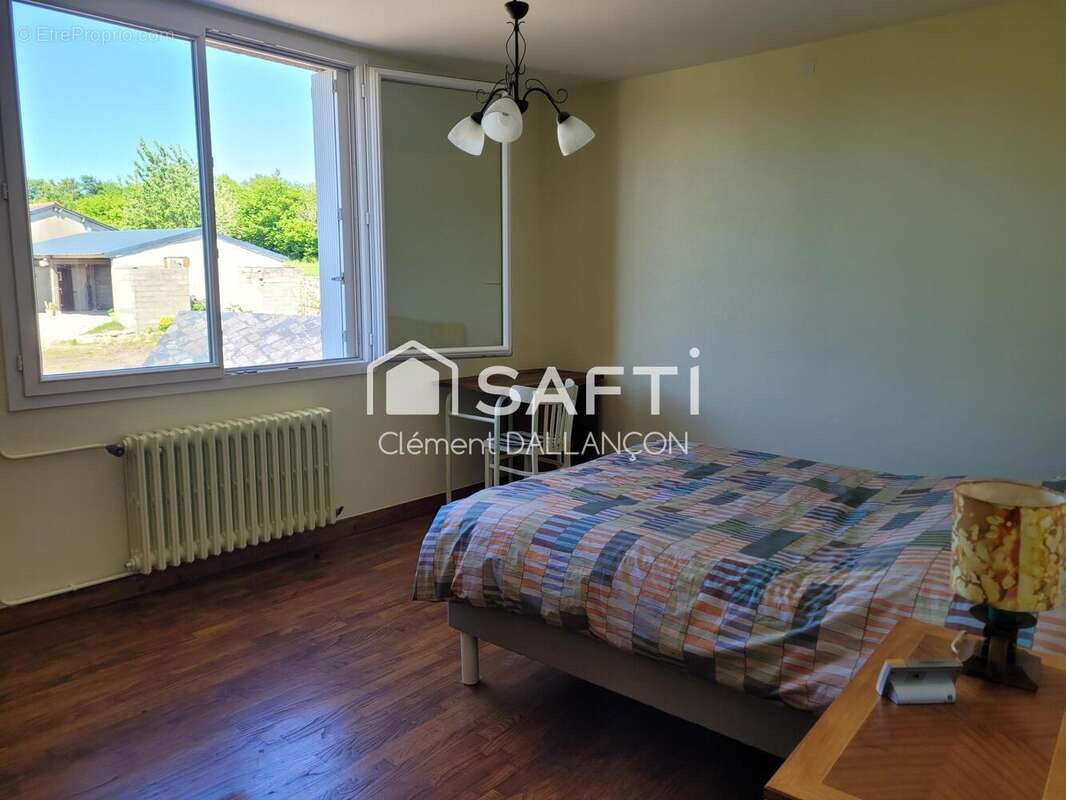 Photo 9 - Maison à ERNEE