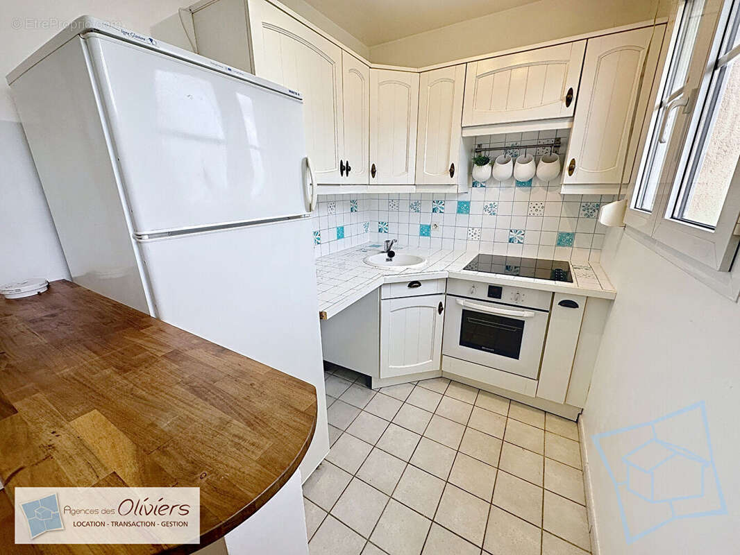 Appartement à VOISINS-LE-BRETONNEUX