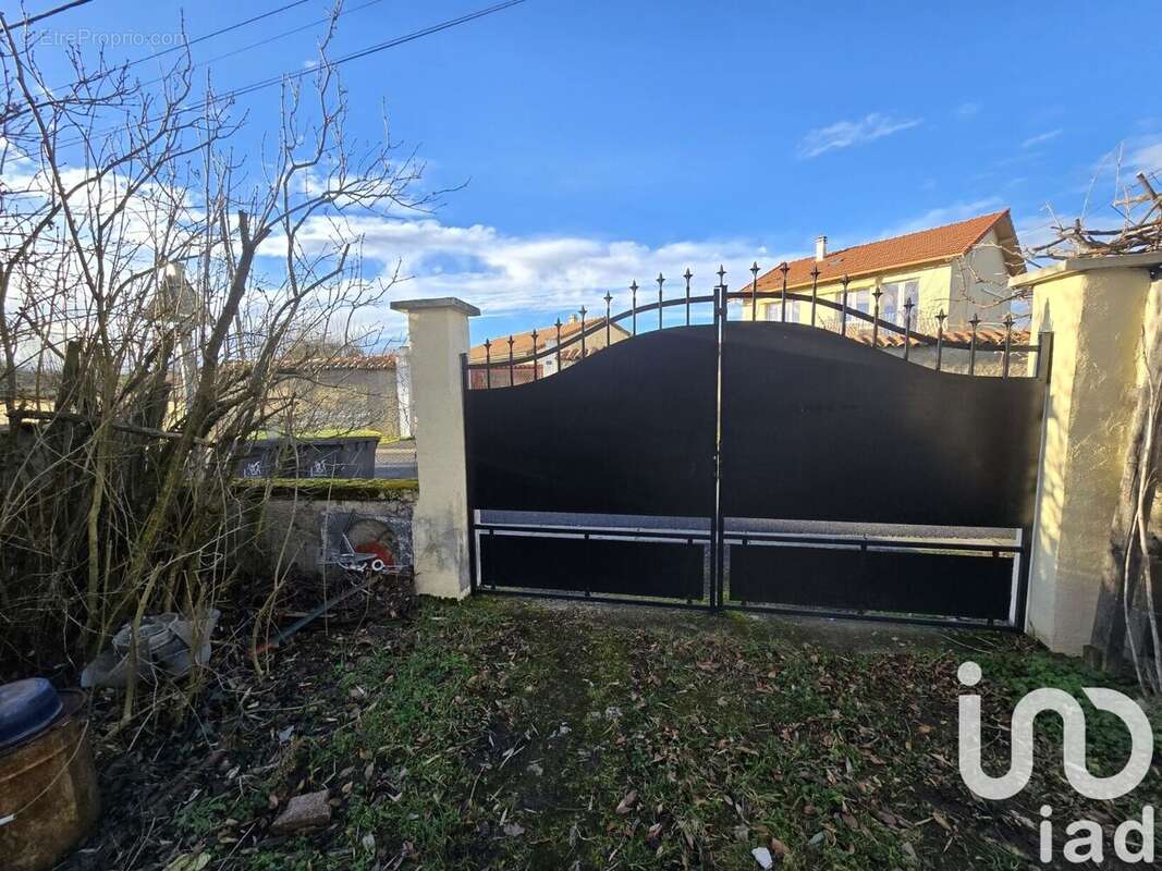 Photo 5 - Terrain à LEZOUX