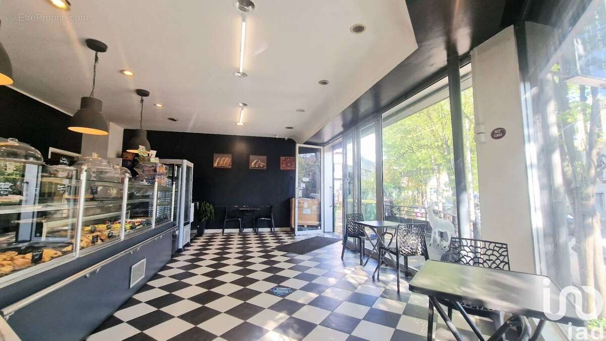 Photo 3 - Commerce à BAGNOLET