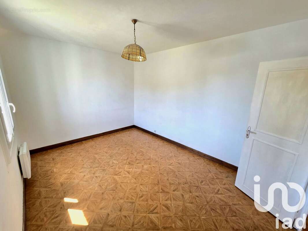 Photo 8 - Maison à MONTMORILLON