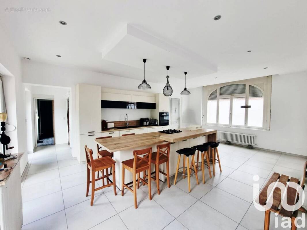 Photo 1 - Maison à DOUVRIN