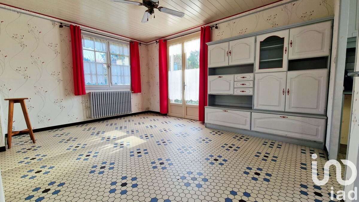 Photo 5 - Maison à SAINT-HILAIRE-DES-LOGES