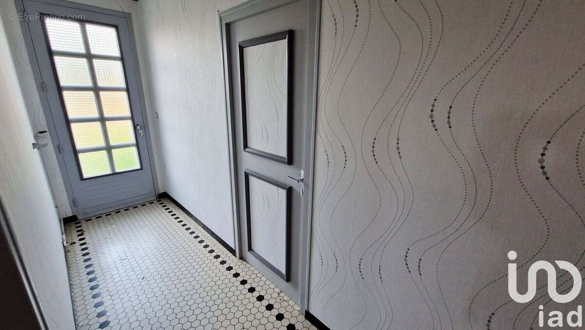 Photo 8 - Maison à SAINT-HILAIRE-DES-LOGES