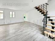 Photo 1 - Maison à SAINT-CLEMENT