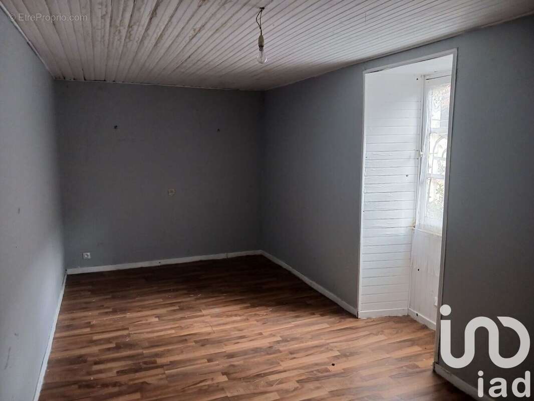 Photo 6 - Maison à LA FERRIERE-AIROUX