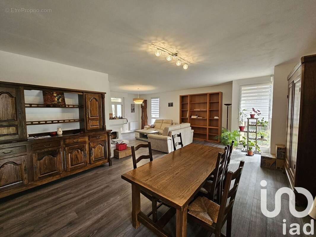 Photo 2 - Maison à LINARS