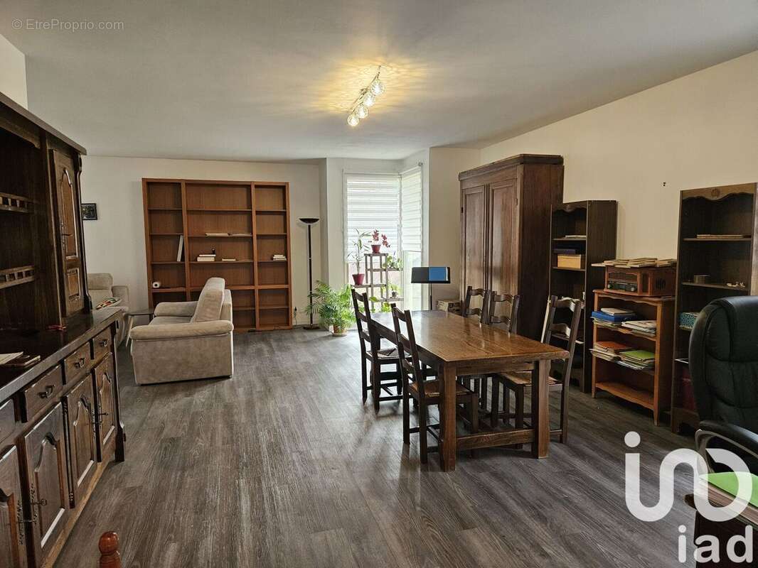 Photo 3 - Maison à LINARS