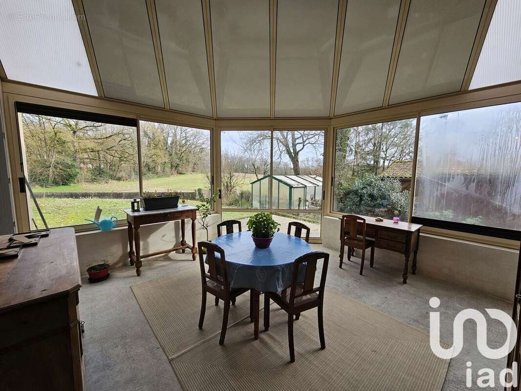 Photo 6 - Maison à LINARS