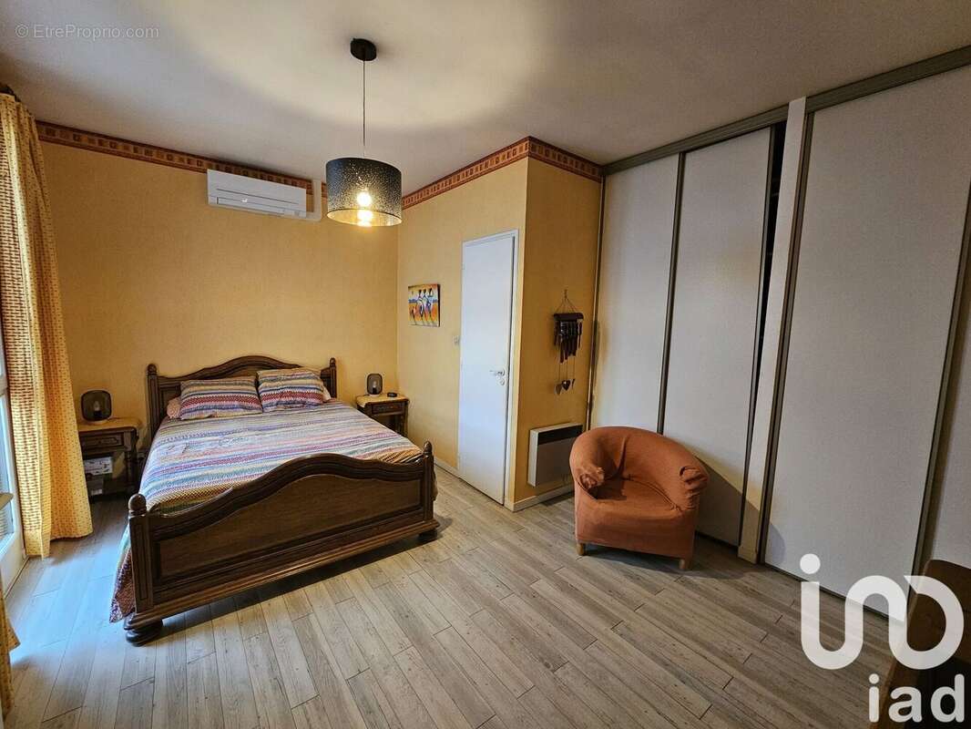 Photo 7 - Maison à LINARS