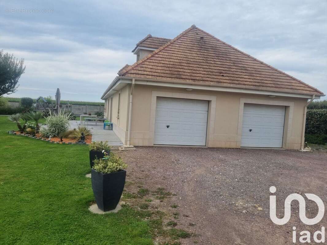 Photo 2 - Maison à GONNEVILLE-LA-MALLET