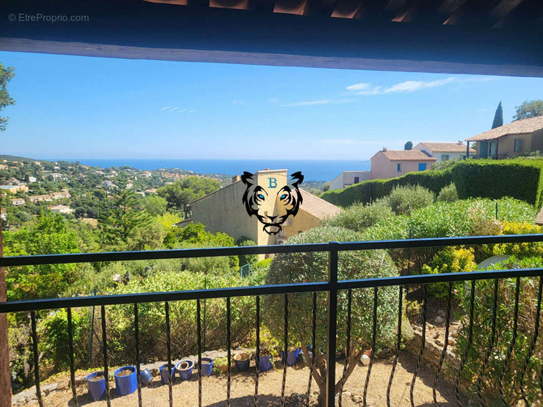 Maison à LES ISSAMBRES