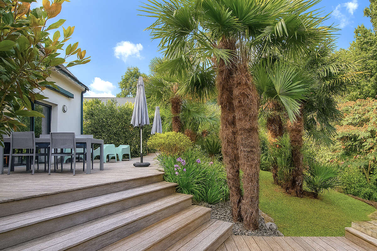 Maison à LA TURBALLE