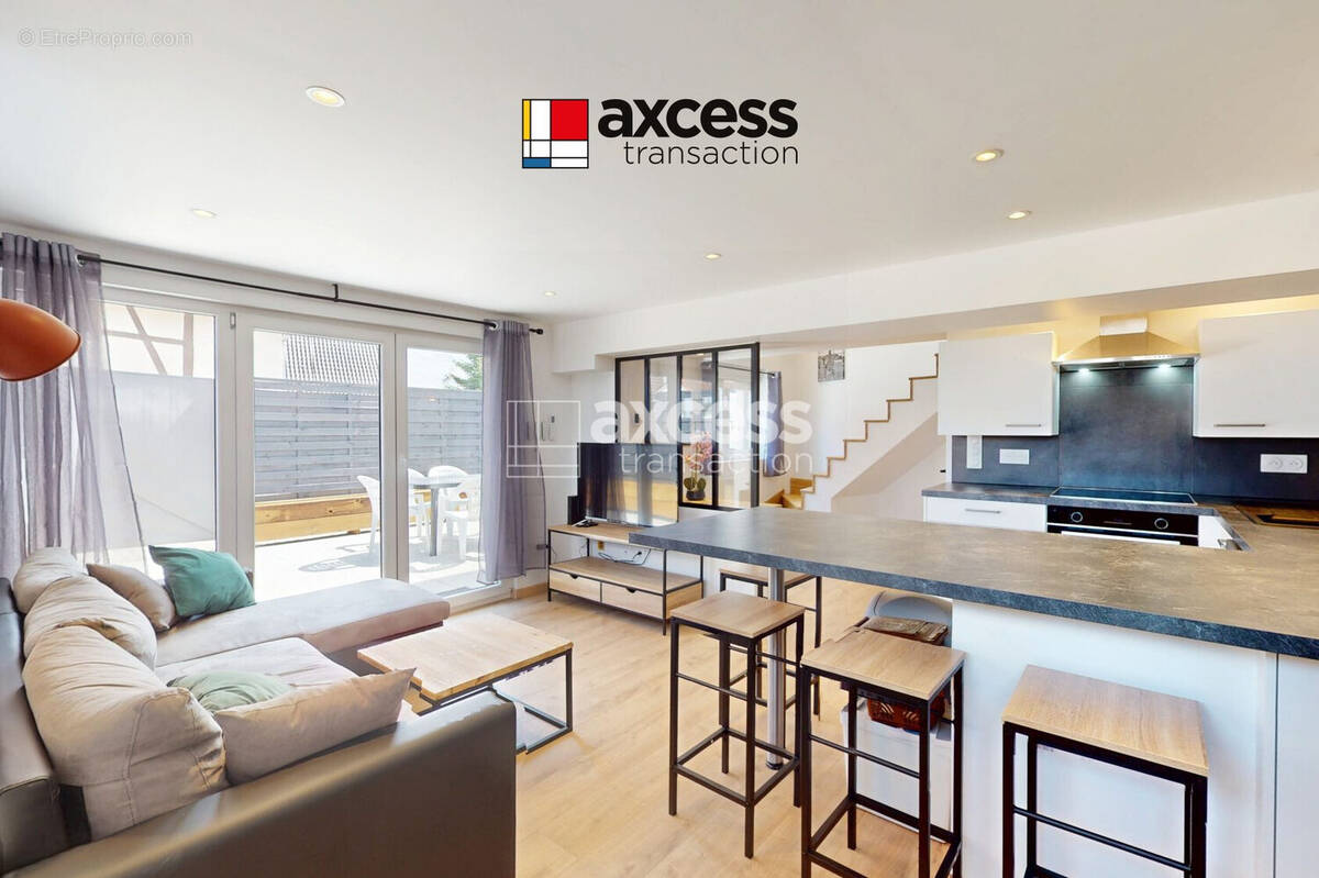 Maison à WEYERSHEIM