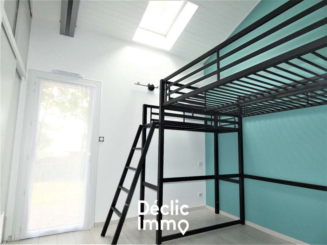 Maison à MOUTIERS-LES-MAUXFAITS