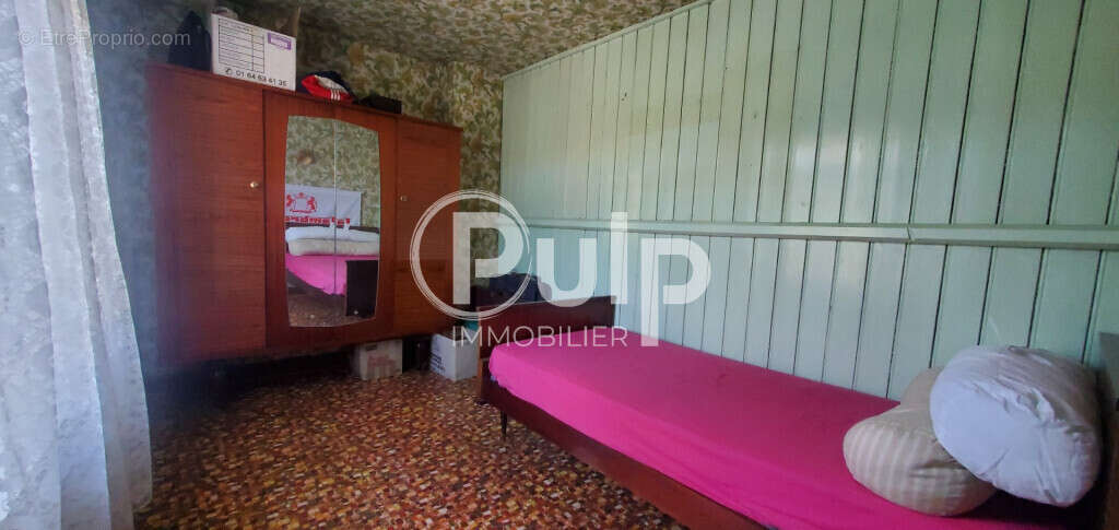 Maison à BRUAY-LA-BUISSIERE