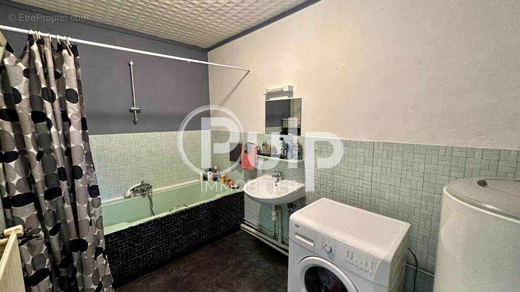 Maison à BRUAY-LA-BUISSIERE