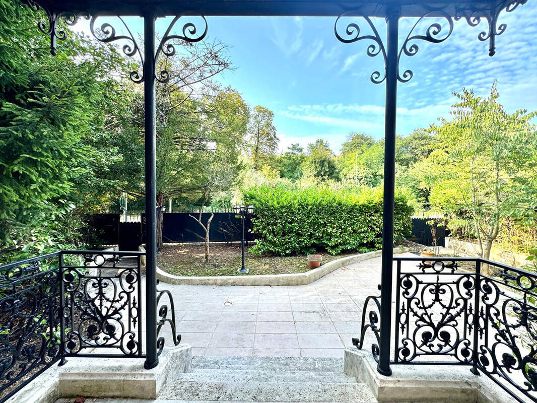 Maison à SAINT-MAURICE