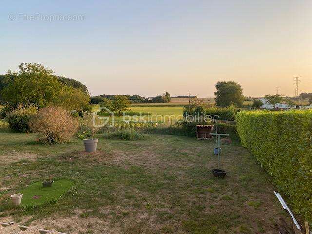 Maison à PONT-L&#039;ABBE-D&#039;ARNOULT