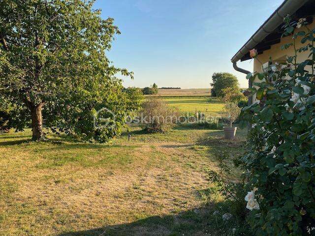 Maison à PONT-L&#039;ABBE-D&#039;ARNOULT