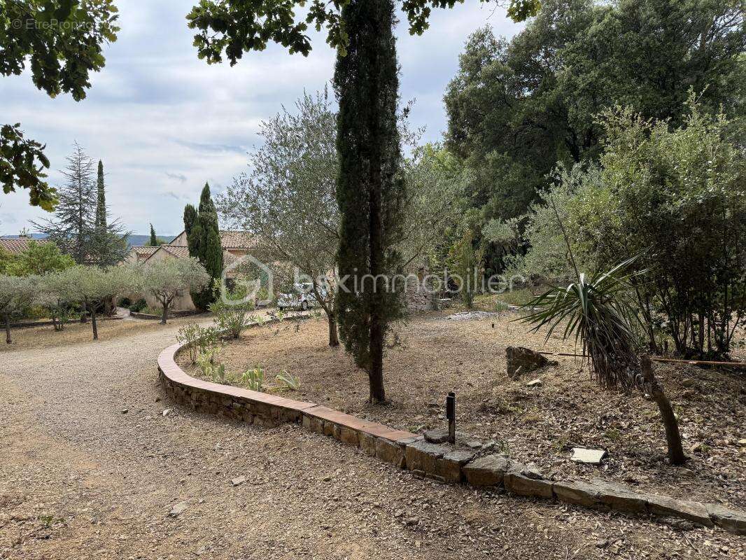 Maison à LA ROQUEBRUSSANNE