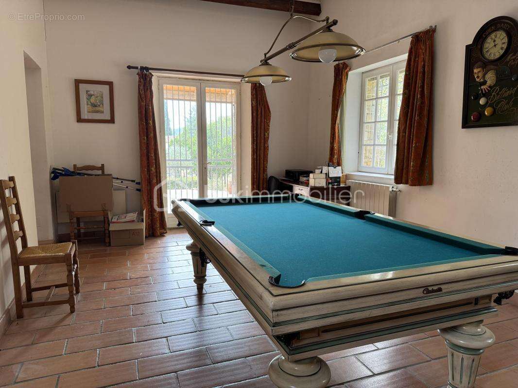 Maison à LA ROQUEBRUSSANNE