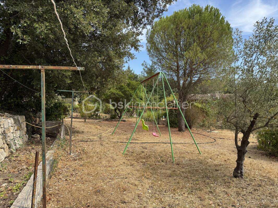 Maison à LA ROQUEBRUSSANNE