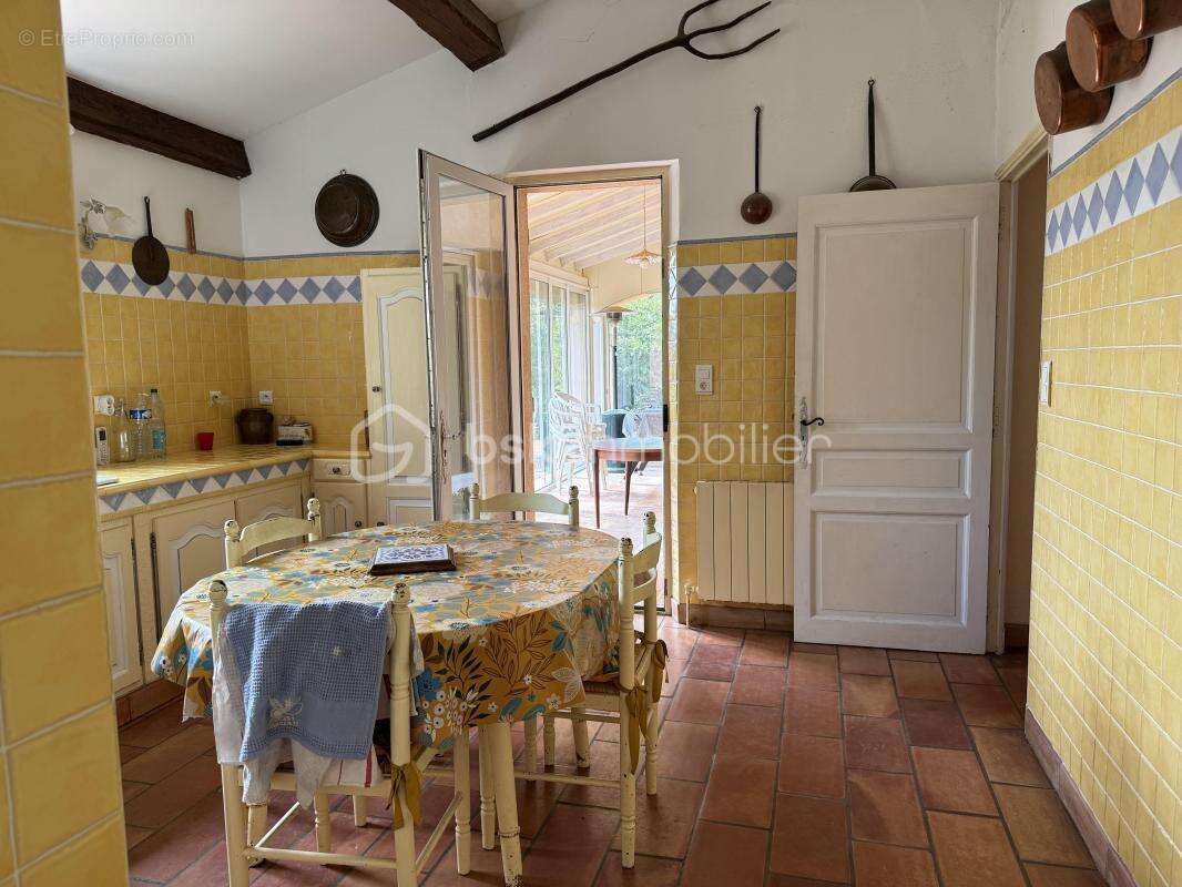 Maison à LA ROQUEBRUSSANNE