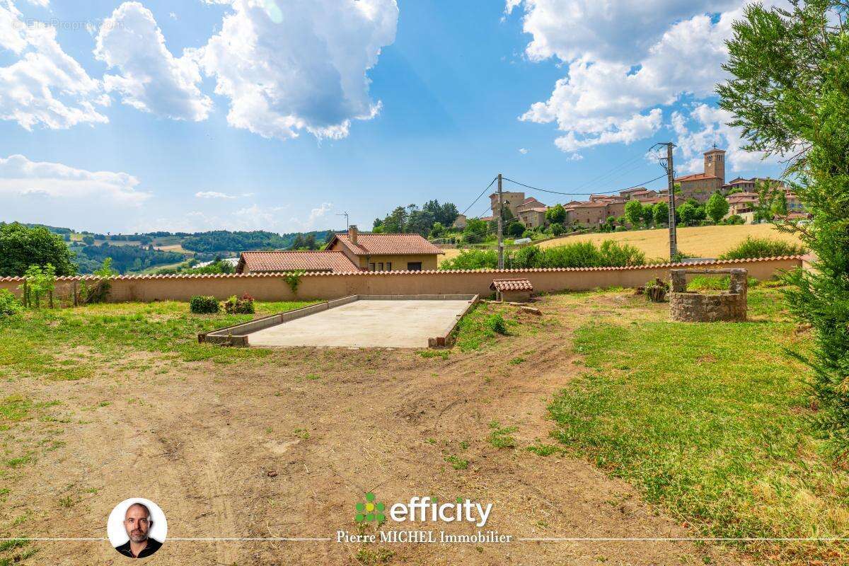 Terrain à MONTROTTIER