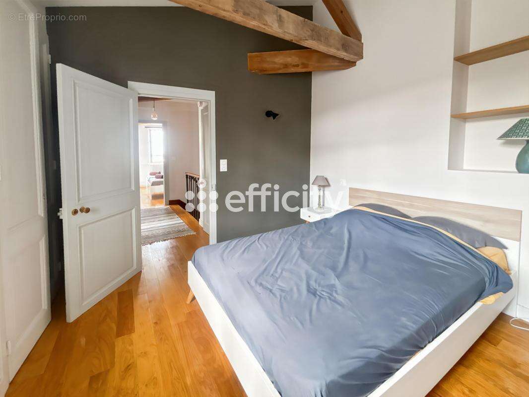 Appartement à COGNAC