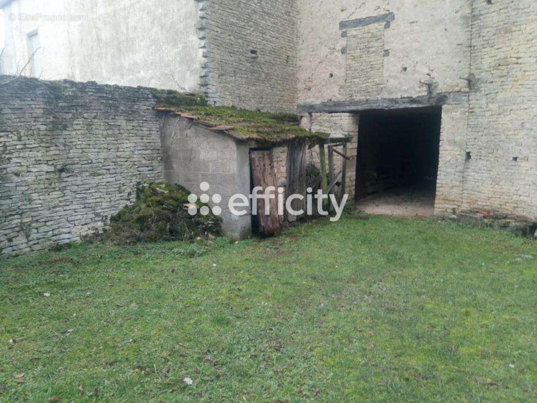 Maison à CHAMPLITTE