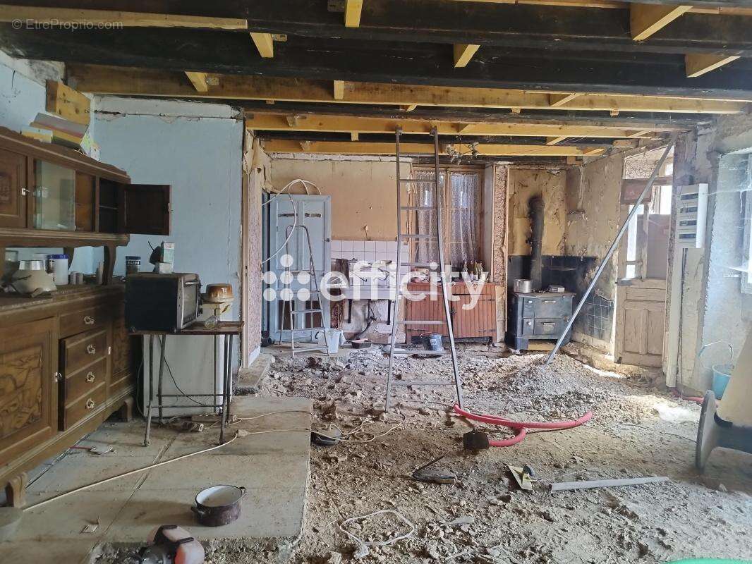 Maison à CHAMPLITTE