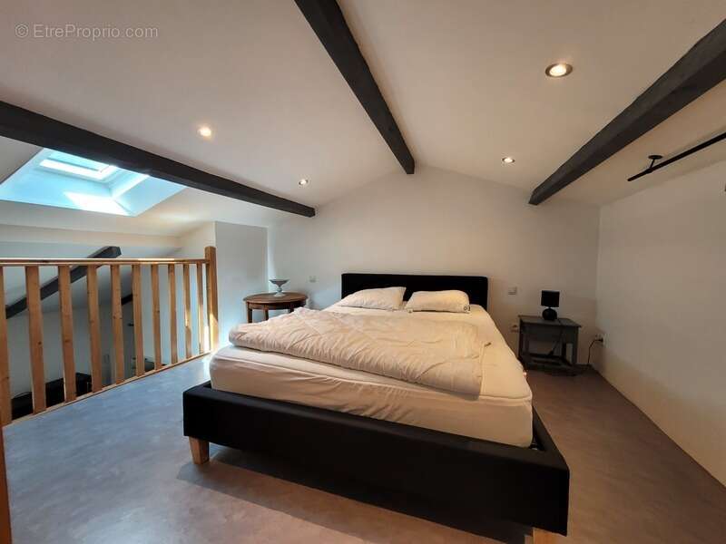 Maison à PUY-DU-LAC