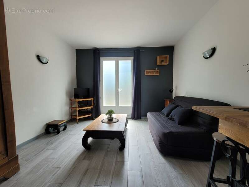 Maison à PUY-DU-LAC