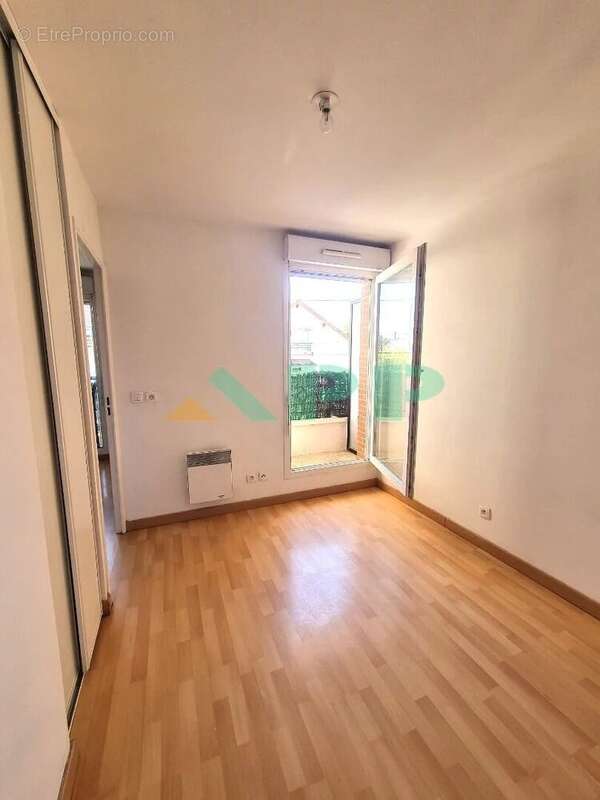 Appartement à VIGNEUX-SUR-SEINE