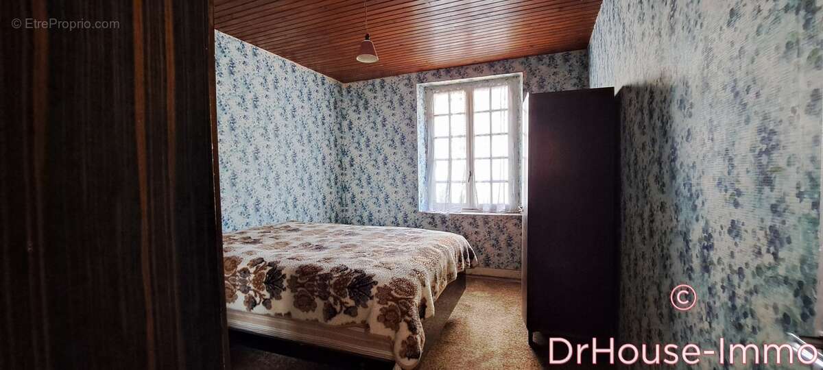 Maison à SAINT-MELOIR-DES-ONDES