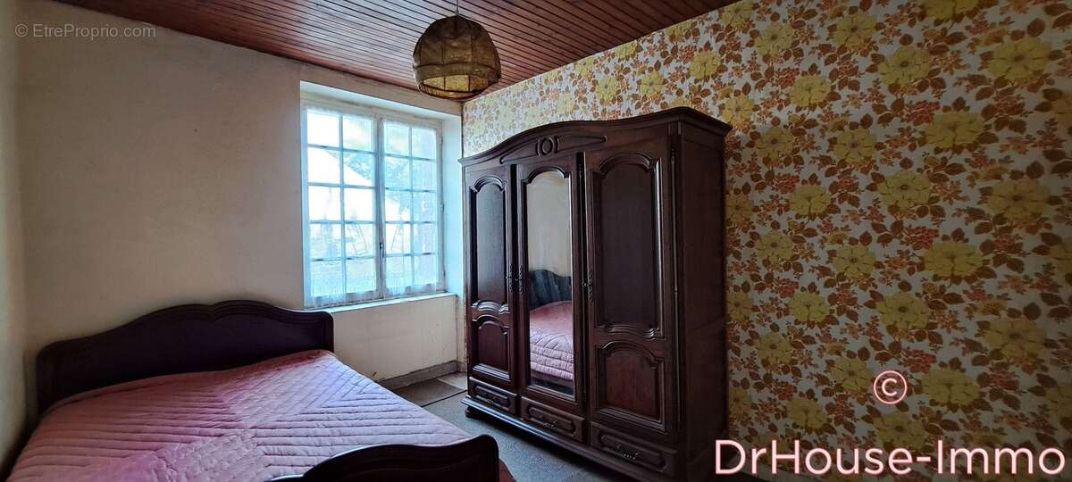 Maison à SAINT-MELOIR-DES-ONDES