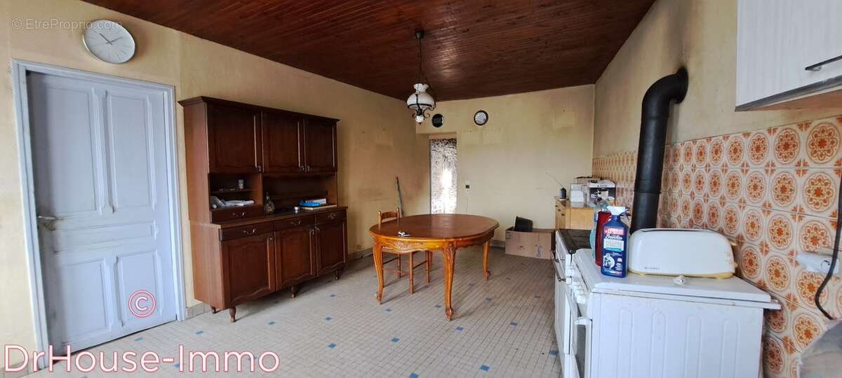 Maison à SAINT-MELOIR-DES-ONDES