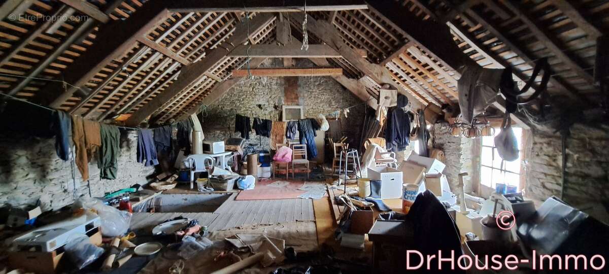 Maison à SAINT-MELOIR-DES-ONDES